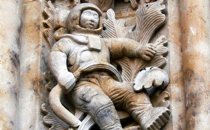 L'ASTRONAUTA DELLA CATTEDRALE NUOVA DI SALAMANCA - foto dal sito EPOCHTIMES.IT